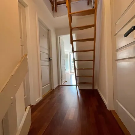Spacious Private House In Amager *
