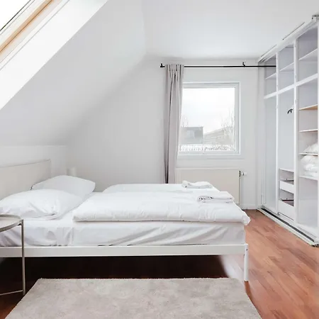Apartment Spacious Private House In Amager *