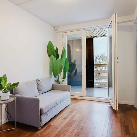Spacious Private House In Amager