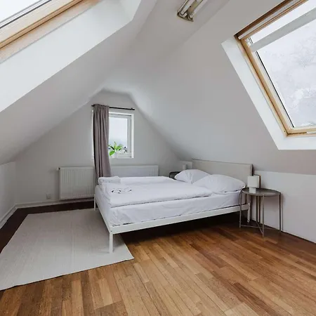 Apartment Spacious Private House In Amager Kopenhagen