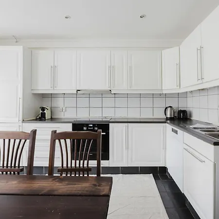 Spacious Private House In Amager Apartment Kopenhagen